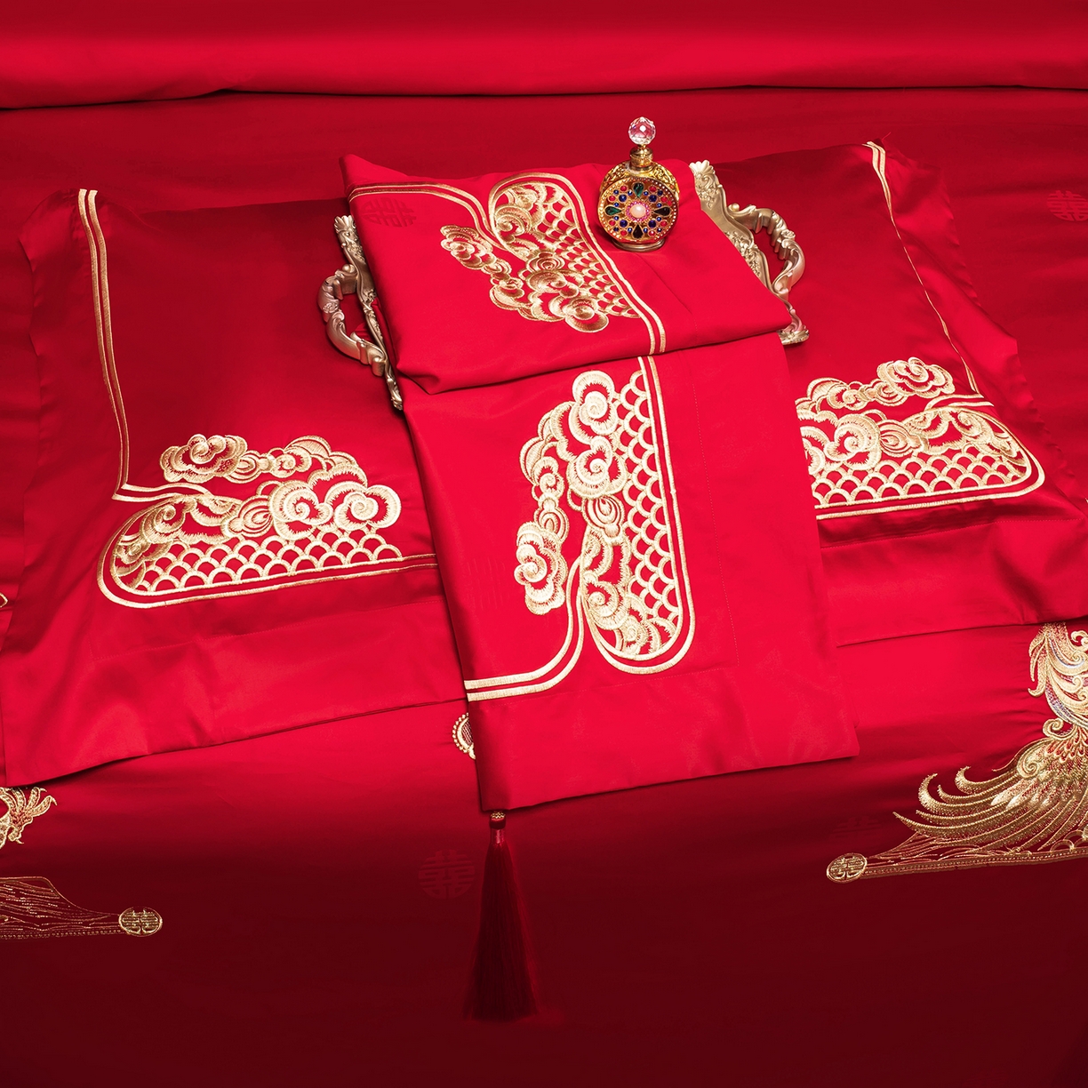 91家纺网 家纺一手货源 找家纺 柏拉图 2025新款100s贡缎长绒棉提花婚庆系列四件套多件套 佳偶天成