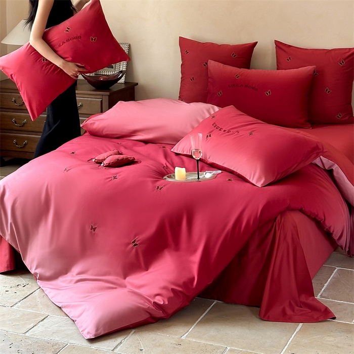 91家纺网 家纺一手货源 找家纺 宏羽纺家纺 2025新款100s全棉纯棉贡缎司马棉法式刺绣花边四件套 慢慢爱