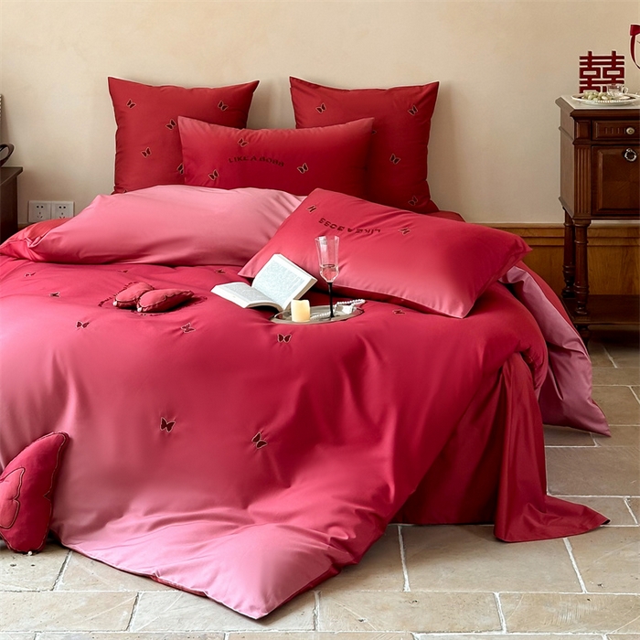 91家纺网 家纺一手货源 找家纺 宏羽纺家纺 2025新款100s全棉纯棉贡缎司马棉法式刺绣花边四件套 慢慢爱