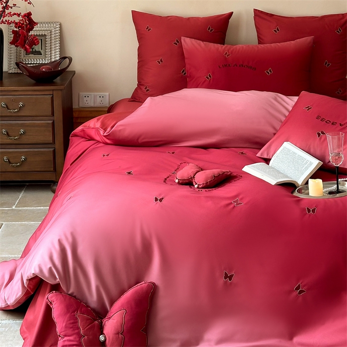 91家纺网 家纺一手货源 找家纺 宏羽纺家纺 2025新款100s全棉纯棉贡缎司马棉法式刺绣花边四件套 慢慢爱