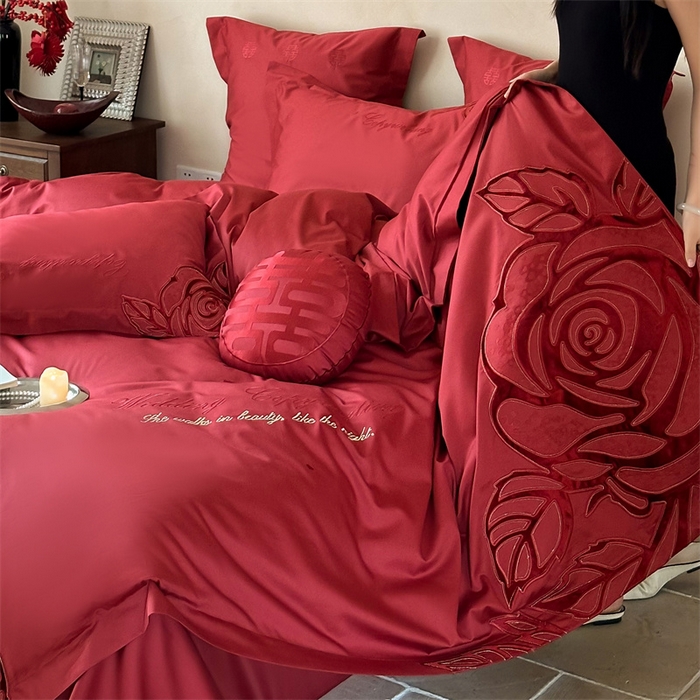 91家纺网 家纺一手货源 找家纺 宏羽纺家纺 2025新款100s全棉纯棉贡缎司马棉法式刺绣花边四件套醉红颜