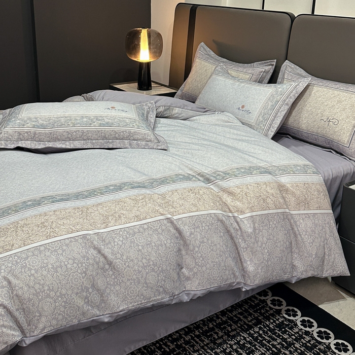 91家纺网 家纺一手货源 找家纺 喜四方 2025新款加厚全棉大版印花四件套 寻觅花香-灰