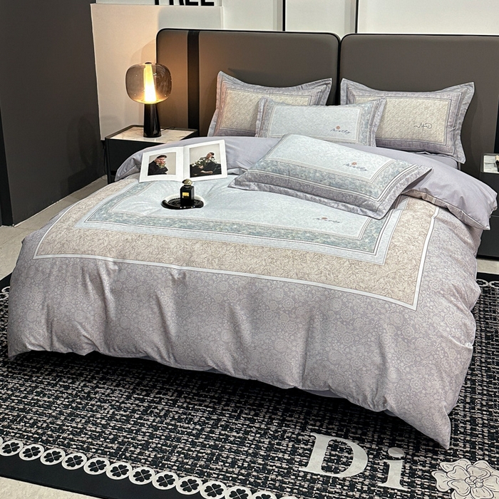 91家纺网 家纺一手货源 找家纺 喜四方 2025新款加厚全棉大版印花四件套 寻觅花香-灰