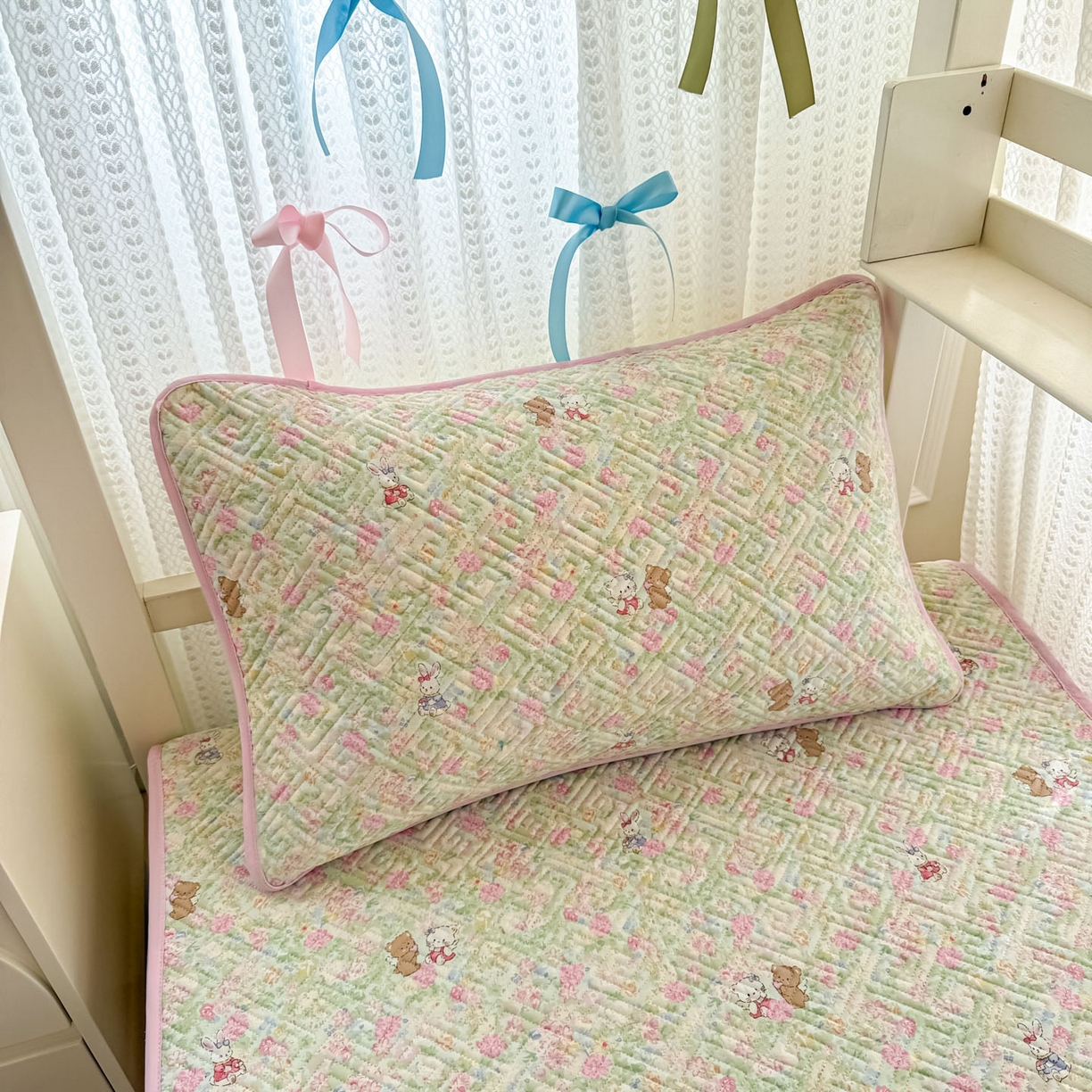 91家纺网 家纺一手货源 找家纺 简宜家居（朝初家纺） 2025新款纯棉夹棉床盖学生三件套 田园歌 -平铺床盖