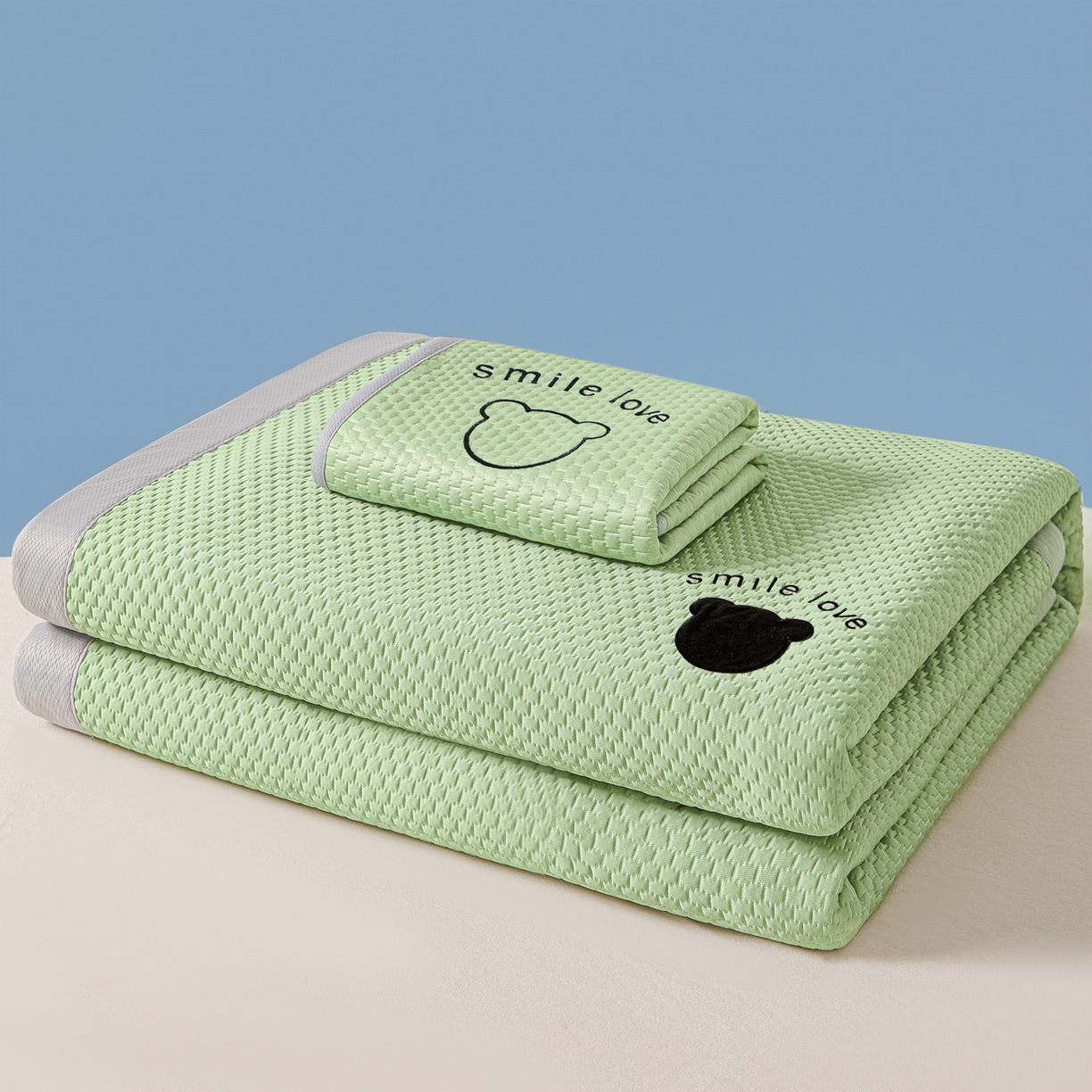 91家纺网 家纺一手货源 找家纺 奇丝雅 2025新款冰豆豆凉席冰丝床单单件冰丝席家用单人学生宿舍上下铺寝室-成人款八宝熊  -绿