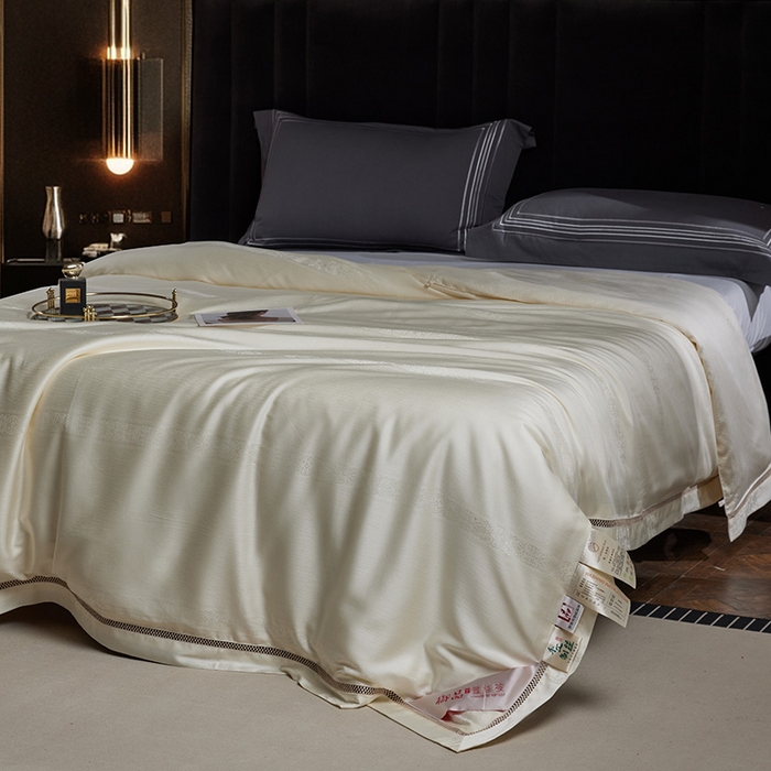 91家纺网 家纺一手货源 找家纺 群鹿蚕丝羽绒馆 2025新款高支全棉蚕丝被镂空款绫系列【柞蚕丝填充可质检】 镂空款绫系列香槟