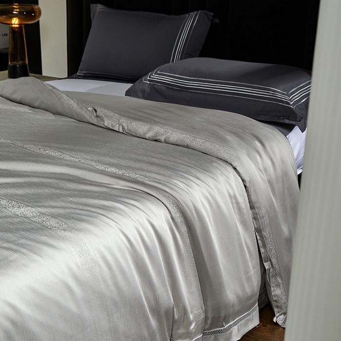 91家纺网 家纺一手货源 找家纺 群鹿蚕丝羽绒馆 2025新款高支全棉蚕丝被镂空款绫系列【柞蚕丝填充可质检】 镂空款绫系列高级灰