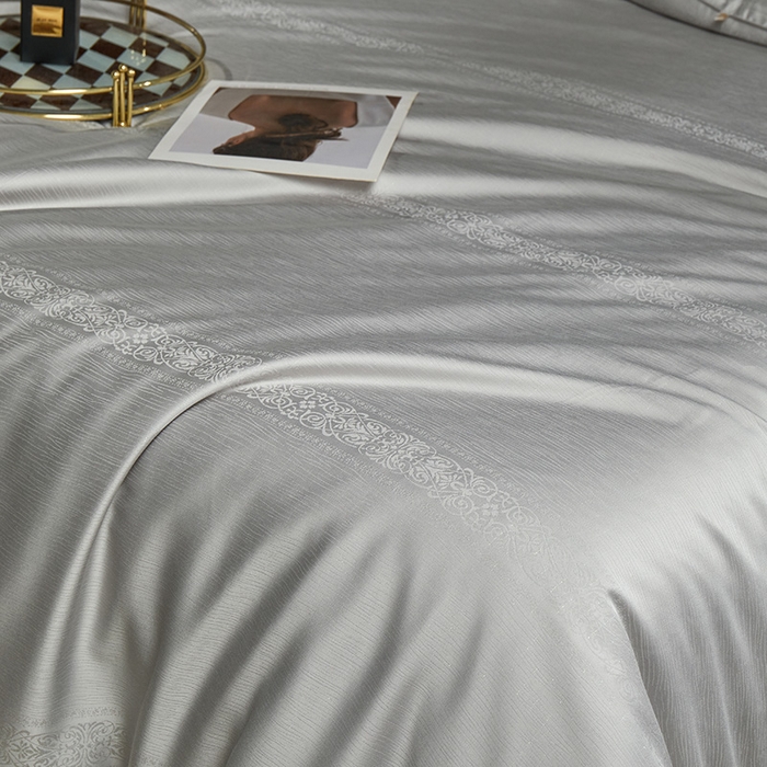 91家纺网 家纺一手货源 找家纺 群鹿蚕丝羽绒馆 2025新款高支全棉蚕丝被镂空款绫系列【柞蚕丝填充可质检】 镂空款绫系列高级灰