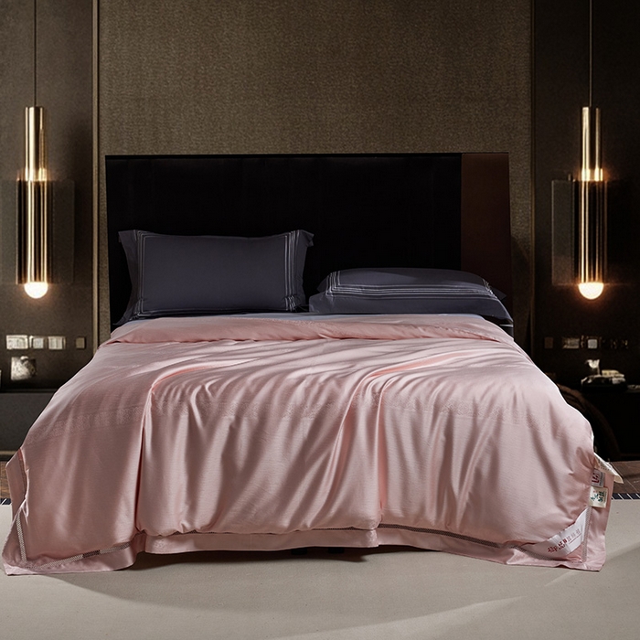 91家纺网 家纺一手货源 找家纺 群鹿蚕丝羽绒馆 2025新款高支全棉蚕丝被镂空款绫系列【柞蚕丝填充可质检】 镂空款绫系列藕玉