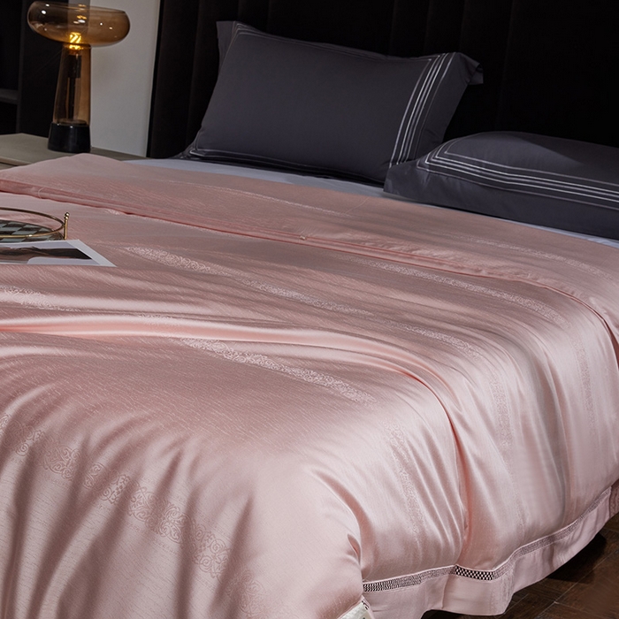 91家纺网 家纺一手货源 找家纺 群鹿蚕丝羽绒馆 2025新款高支全棉蚕丝被镂空款绫系列【柞蚕丝填充可质检】 镂空款绫系列藕玉