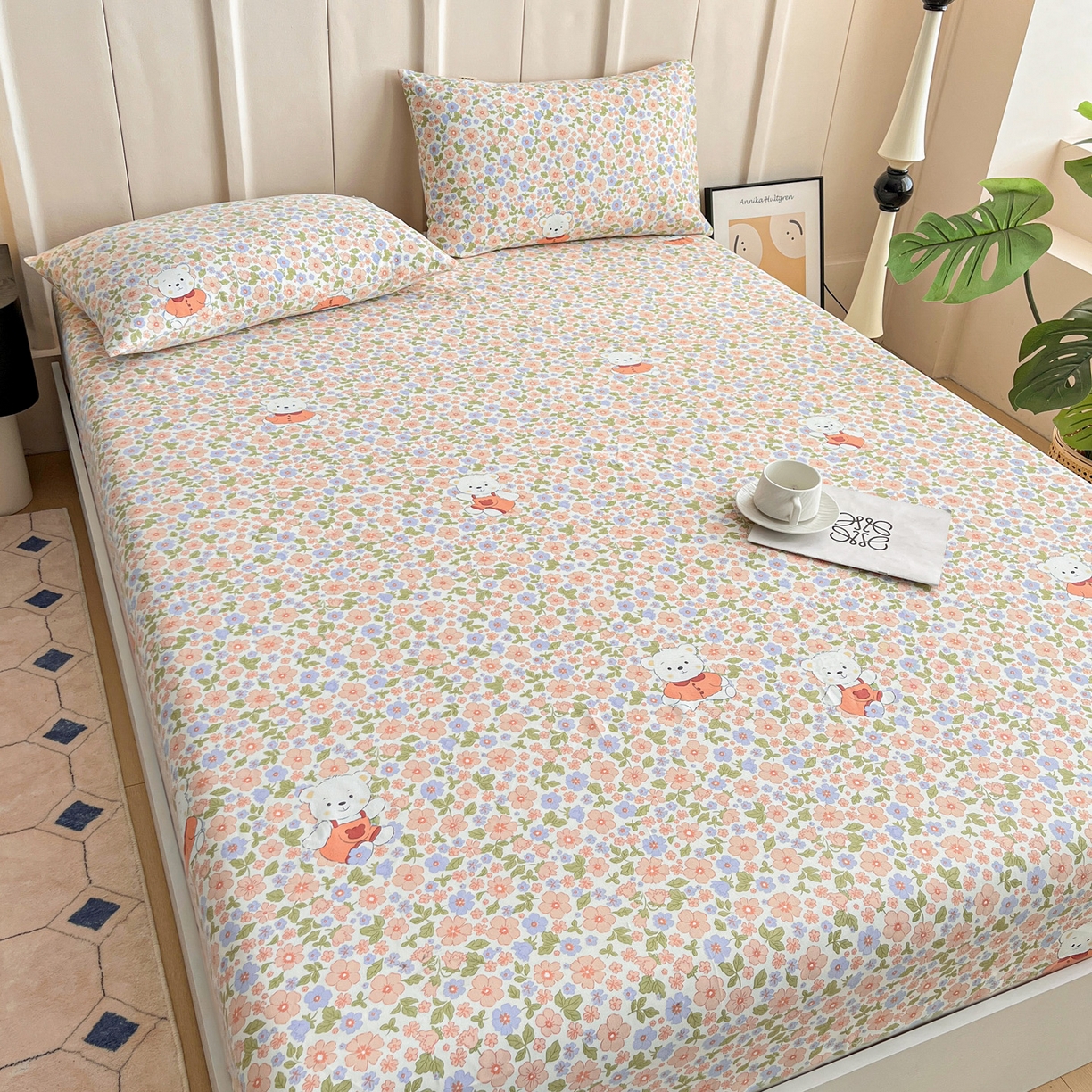 91家纺网 家纺一手货源 找家纺 首爱家纺 2025新款升级细纱原棉老粗布印花单床笠床笠单件单品床笠 花朵熊