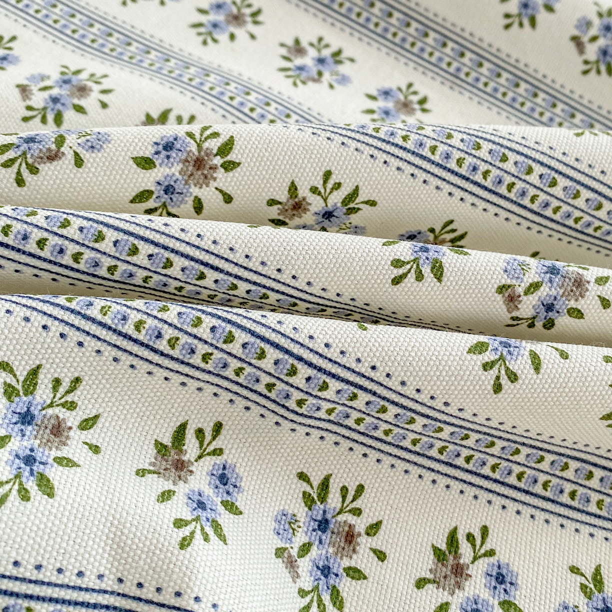 91家纺网 家纺一手货源 找家纺 首爱家纺 2025新款升级细纱原棉老粗布印花单床笠床笠单件单品床笠 蓝心