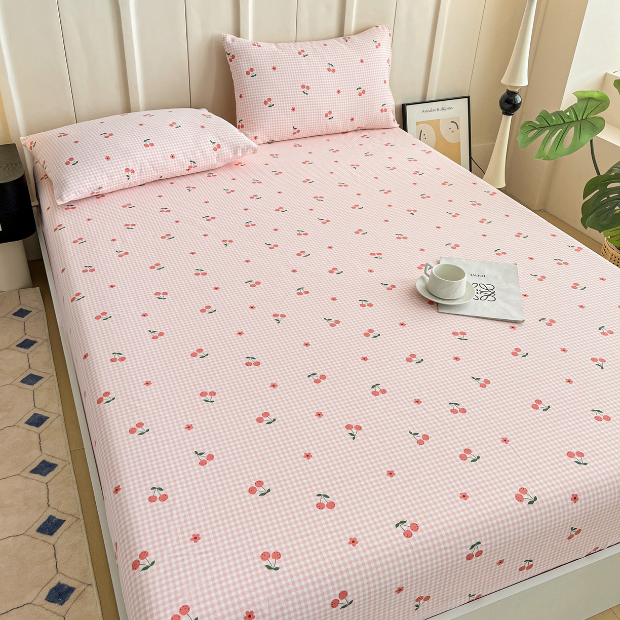 91家纺网 家纺一手货源 找家纺 棉乐町家居 2025新款升级细纱原棉老粗布印花单床笠床笠单件单品床笠 格子樱桃