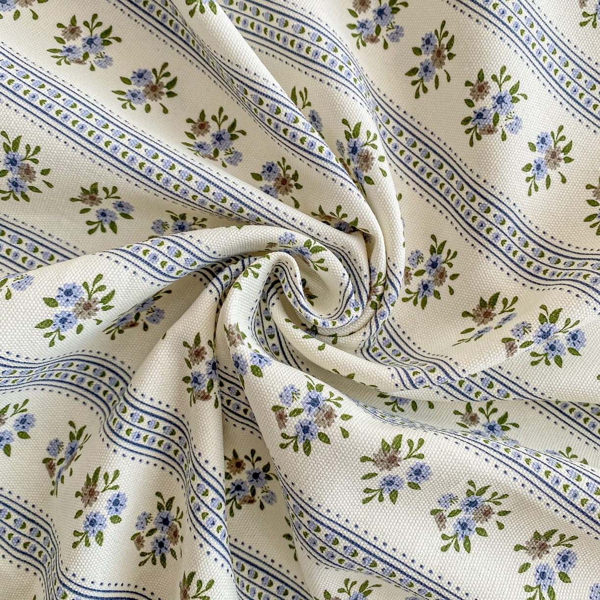 91家纺网 家纺一手货源 找家纺 棉乐町家居 2025新款升级细纱原棉老粗布印花单床笠床笠单件单品床笠 蓝心