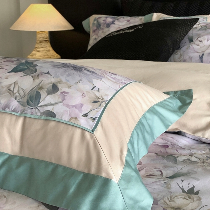 91家纺网 家纺一手货源 找家纺 佳汐蓝家纺 2025秋冬新款臻棉磨毛数码印花大拼角四件套 娇晓-绿