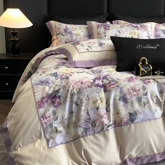 91家纺网 家纺一手货源 找家纺 佳汐蓝家纺 2025秋冬新款臻棉磨毛数码印花大拼角四件套 娇晓-紫