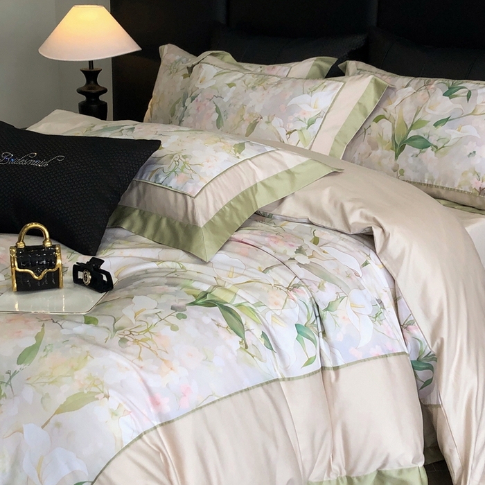 91家纺网 家纺一手货源 找家纺 佳汐蓝家纺 2025秋冬新款臻棉磨毛数码印花大拼角四件套 雅佳茹-绿