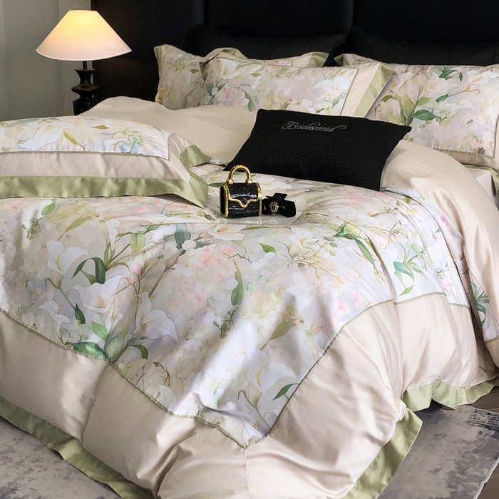 91家纺网 家纺一手货源 找家纺 佳汐蓝家纺 2025秋冬新款臻棉磨毛数码印花大拼角四件套 雅佳茹-绿