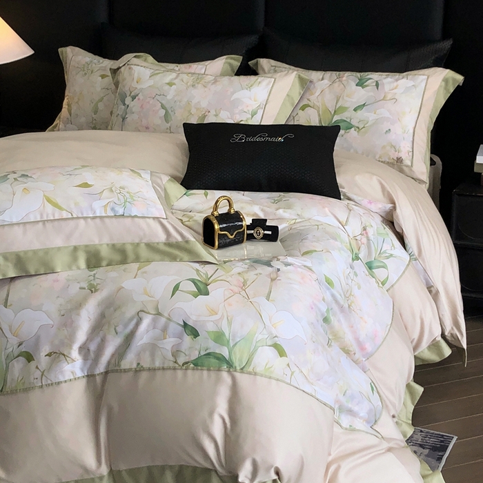 91家纺网 家纺一手货源 找家纺 佳汐蓝家纺 2025秋冬新款臻棉磨毛数码印花大拼角四件套 雅佳茹-绿