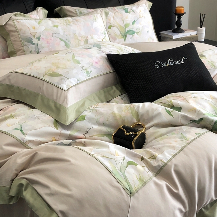 91家纺网 家纺一手货源 找家纺 佳汐蓝家纺 2025秋冬新款臻棉磨毛数码印花大拼角四件套 雅佳茹-绿