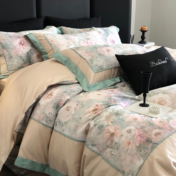 91家纺网 家纺一手货源 找家纺 佳汐蓝家纺 2025秋冬新款臻棉磨毛数码印花大拼角四件套 嫣岚-绿