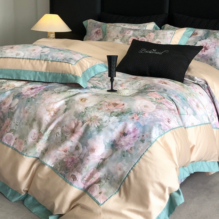 91家纺网 家纺一手货源 找家纺 佳汐蓝家纺 2025秋冬新款臻棉磨毛数码印花大拼角四件套 嫣岚-绿