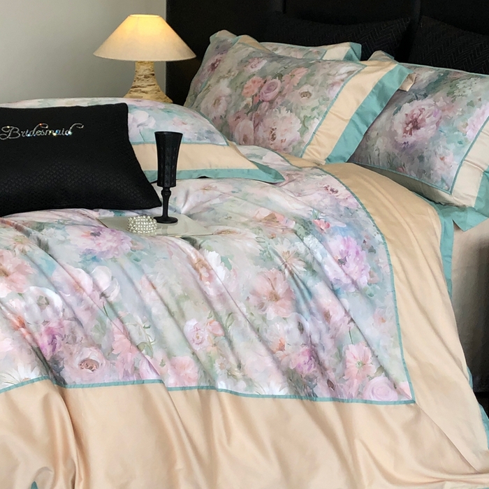 91家纺网 家纺一手货源 找家纺 佳汐蓝家纺 2025秋冬新款臻棉磨毛数码印花大拼角四件套 嫣岚-绿