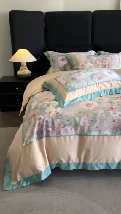 91家纺网 家纺一手货源 找家纺 佳汐蓝家纺 2025秋冬新款臻棉磨毛数码印花大拼角四件套 嫣岚-绿