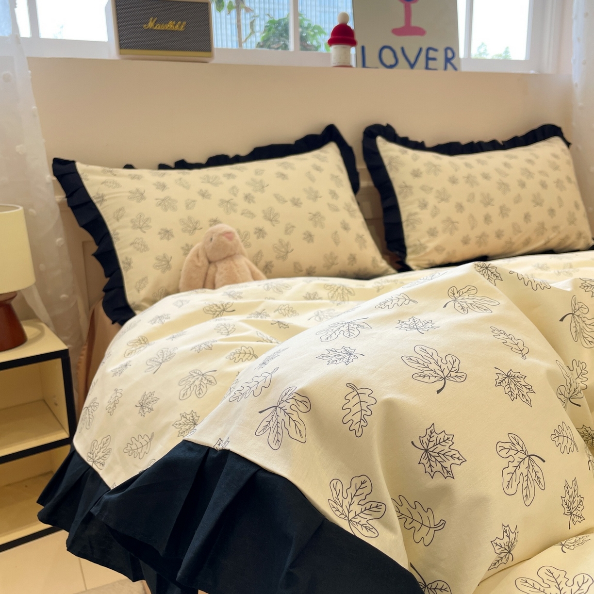 91家纺网 家纺一手货源 找家纺 羚羊语家纺 2025秋冬新款复古小清新花边款40支全棉纯棉轻法式13372小清新喷气印花 繁花一梦