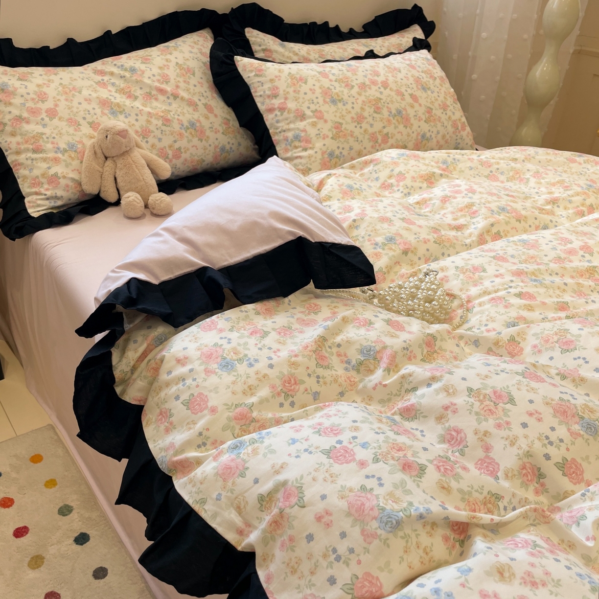 91家纺网 家纺一手货源 找家纺 羚羊语家纺 2025秋冬新款复古小清新花边款40支全棉纯棉轻法式13372小清新喷气印花 莫奈花园