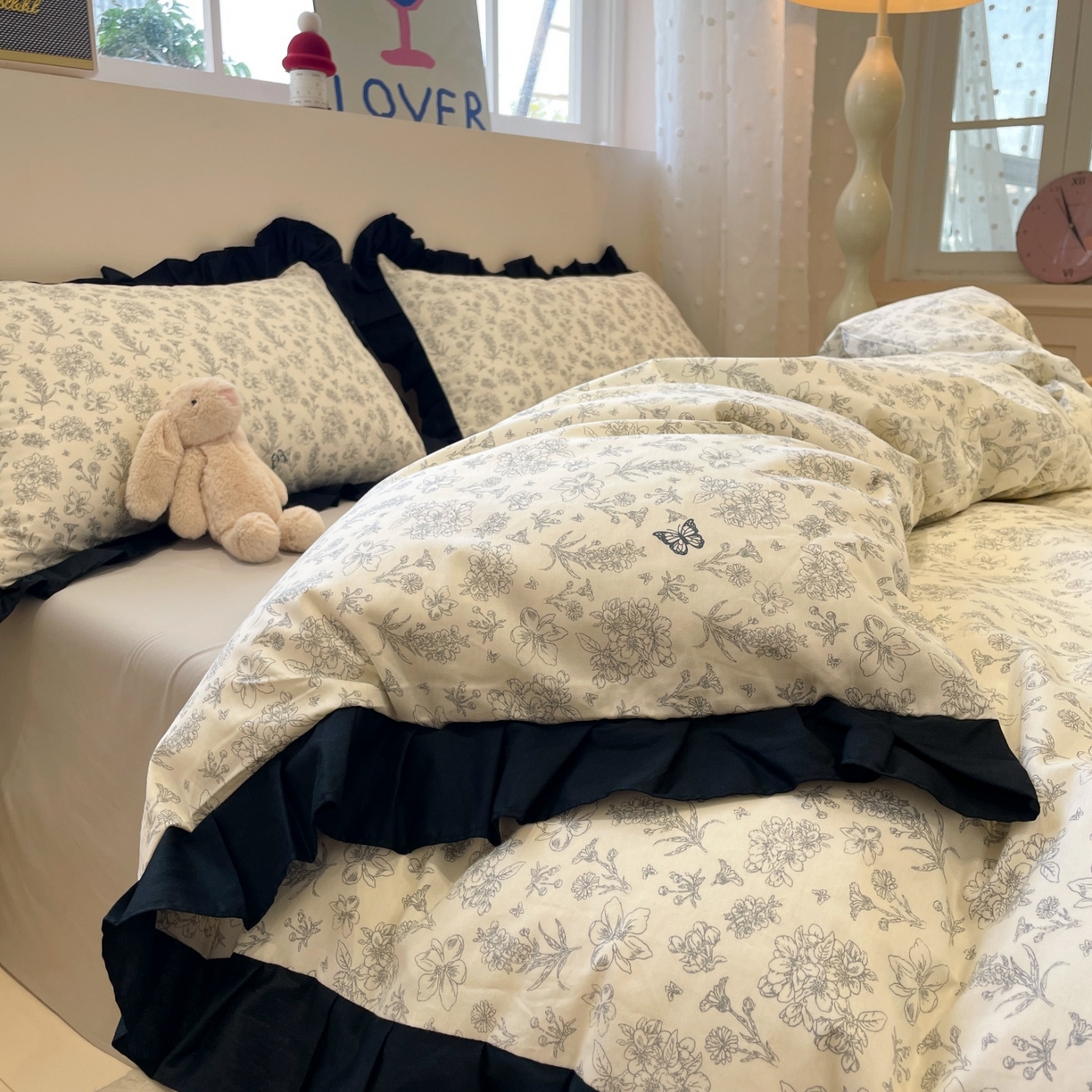 羚羊语家纺 2025秋冬新款复古小清新花边款40支全棉纯棉轻法式13372小清新喷气印花 椿庭序