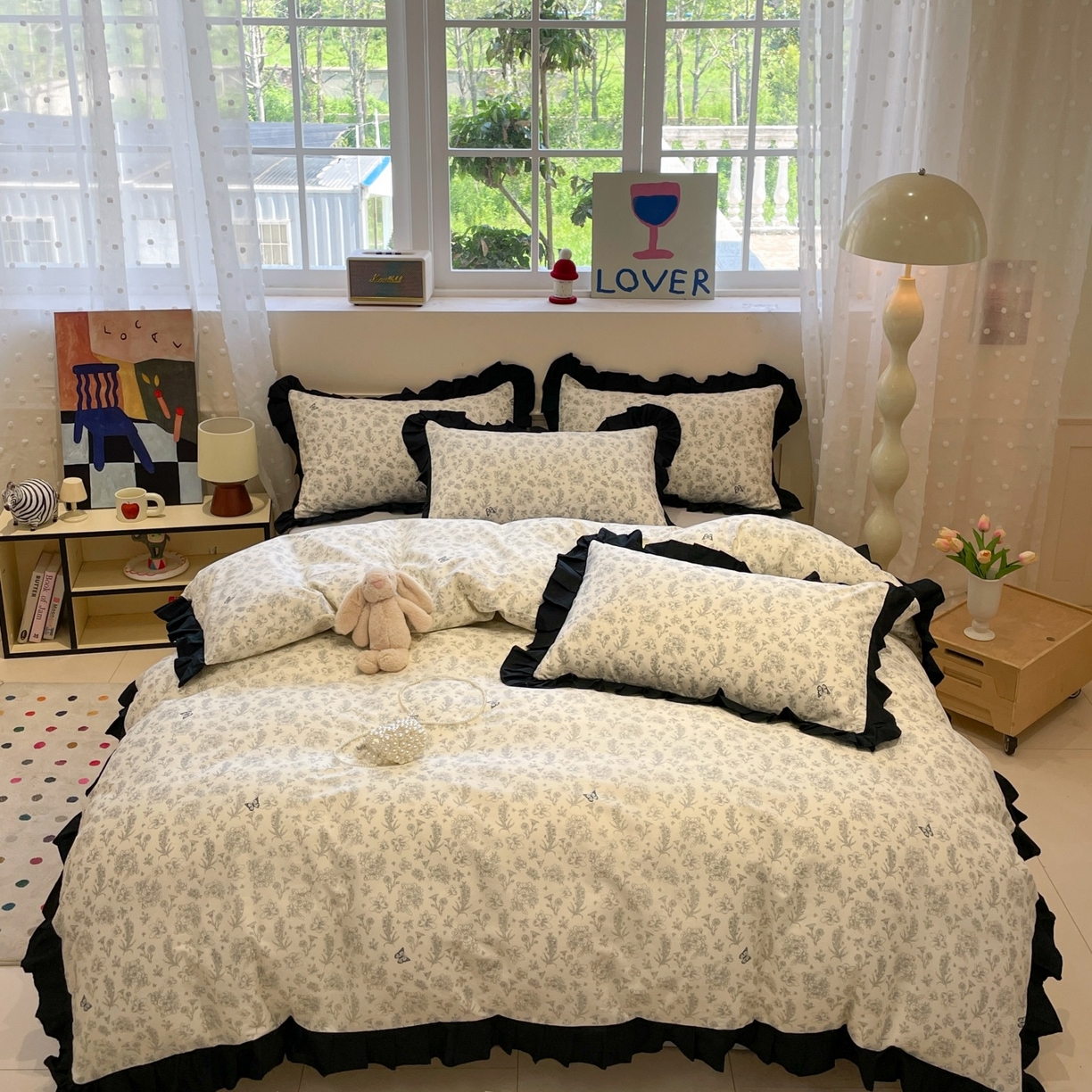 91家纺网 家纺一手货源 找家纺 羚羊语家纺 2025秋冬新款复古小清新花边款40支全棉纯棉轻法式13372小清新喷气印花 椿庭序