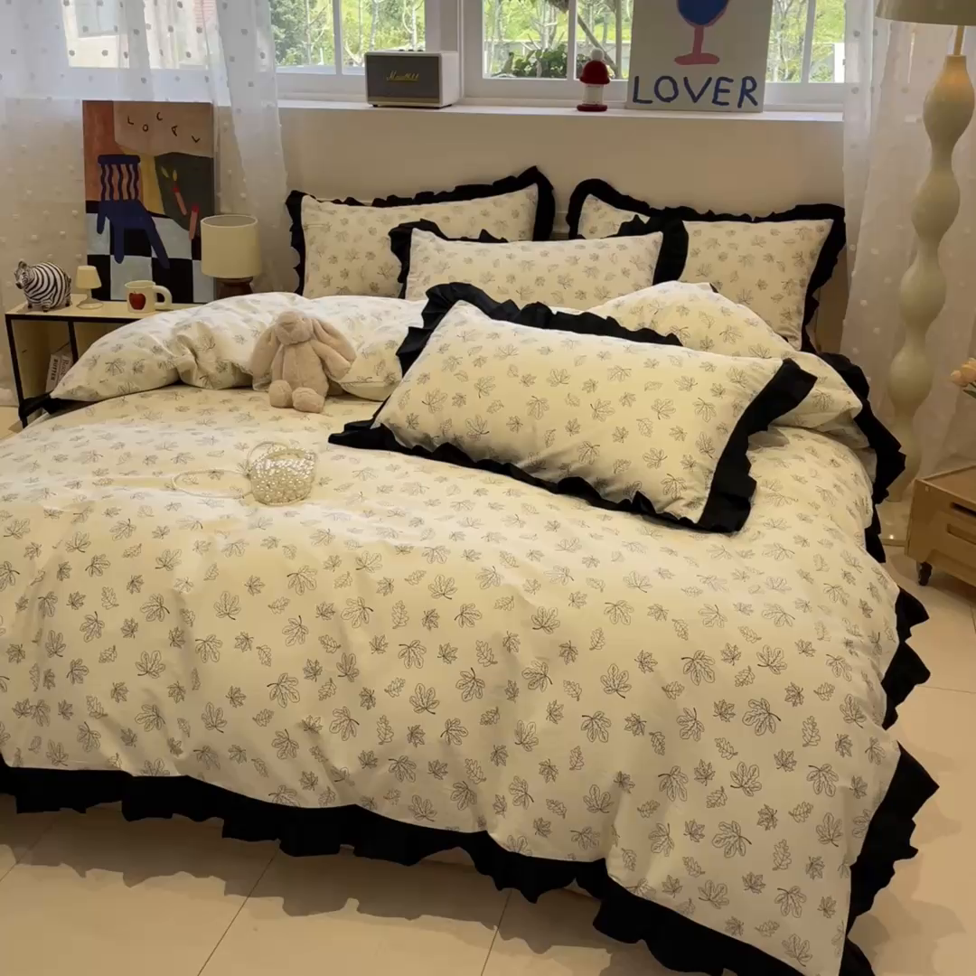 91家纺网 家纺一手货源 找家纺 羚羊语家纺 2025秋冬新款复古小清新花边款40支全棉纯棉轻法式13372小清新喷气印花 繁花一梦