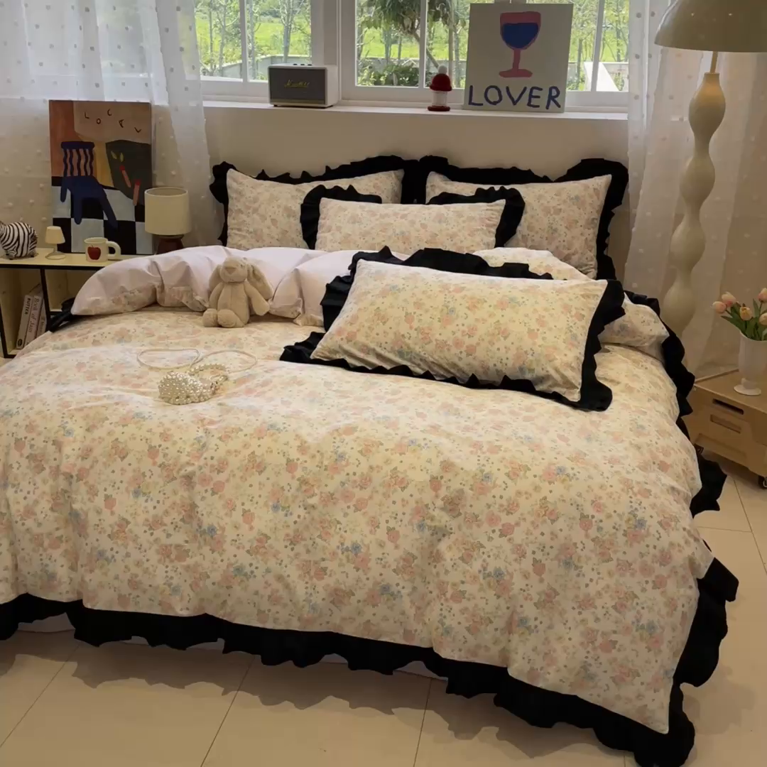 91家纺网 家纺一手货源 找家纺 羚羊语家纺 2025秋冬新款复古小清新花边款40支全棉纯棉轻法式13372小清新喷气印花 莫奈花园