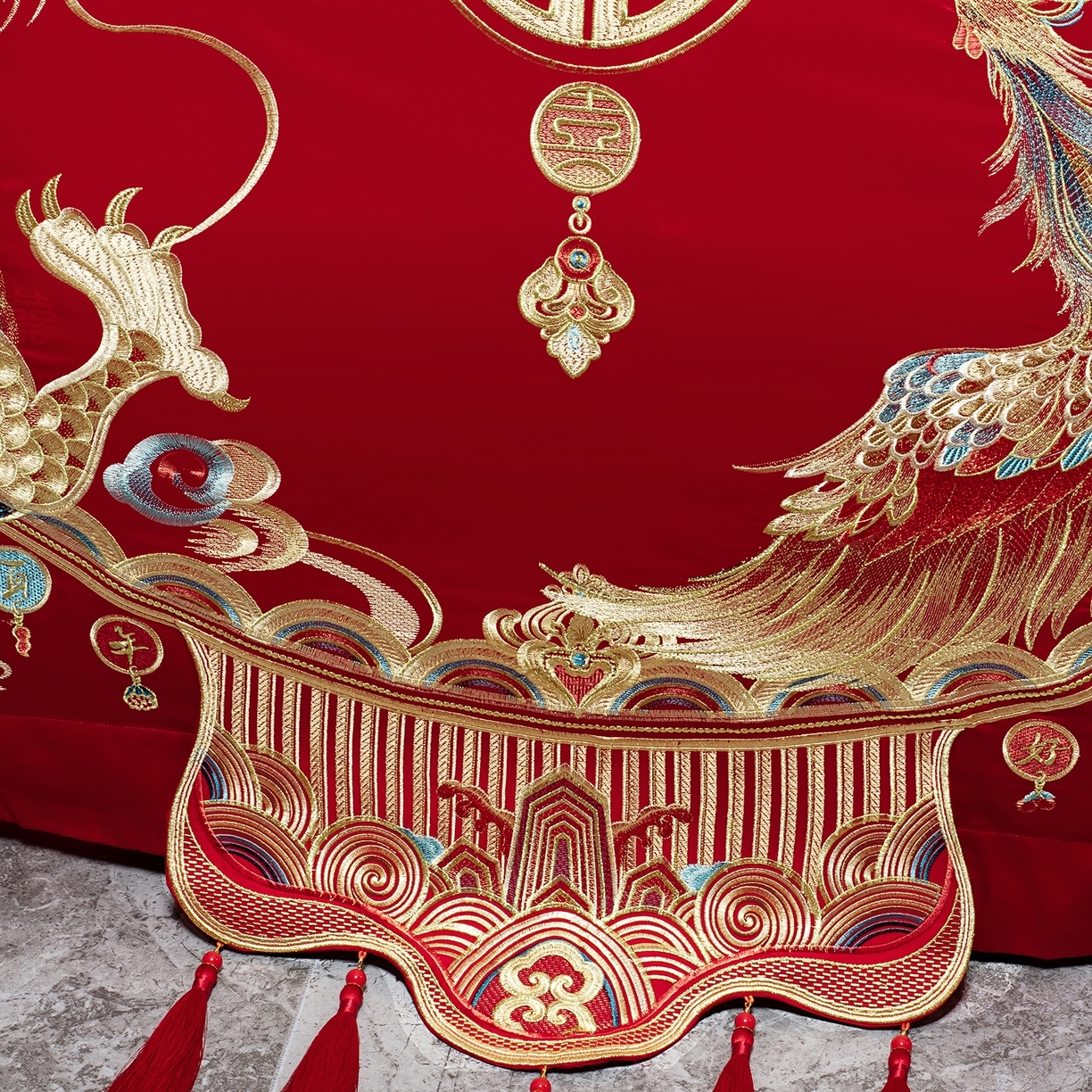 91家纺网 家纺一手货源 找家纺 （总）柏拉图 2025新款100s长绒棉贡缎提花重工艺刺绣婚庆四件套多件套