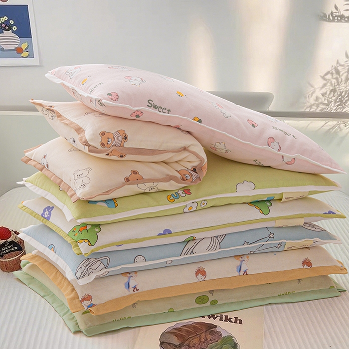 91家纺网 家纺一手货源 找家纺 （总）织布人 2025新款枕芯A类全棉纯棉双层纱卡通儿童学生枕套+棉花枕芯+羽丝绒枕芯枕头枕芯