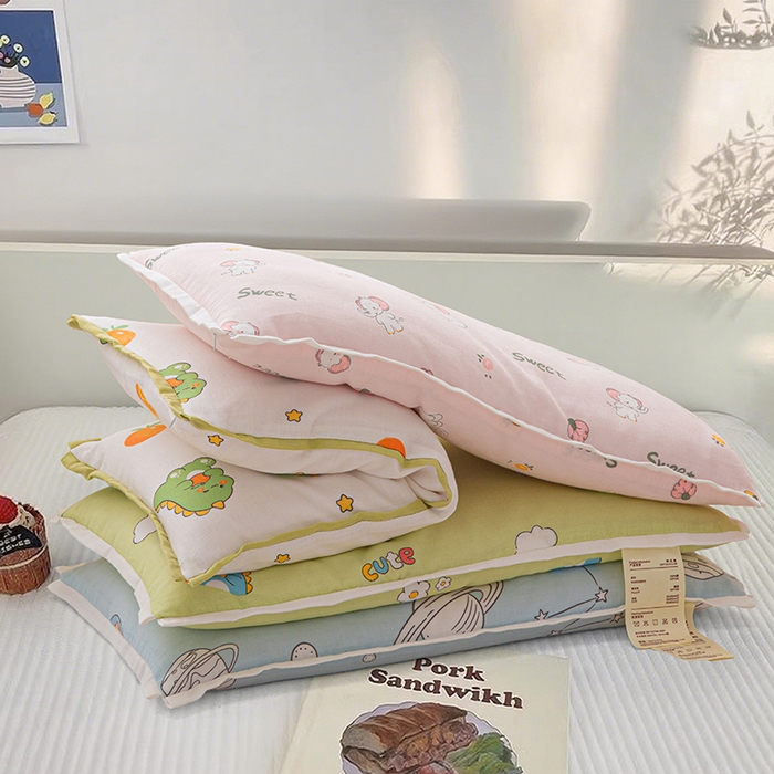 91家纺网 家纺一手货源 找家纺 （总）织布人 2025新款枕芯A类全棉纯棉双层纱卡通儿童学生枕套+棉花枕芯+羽丝绒枕芯枕头枕芯