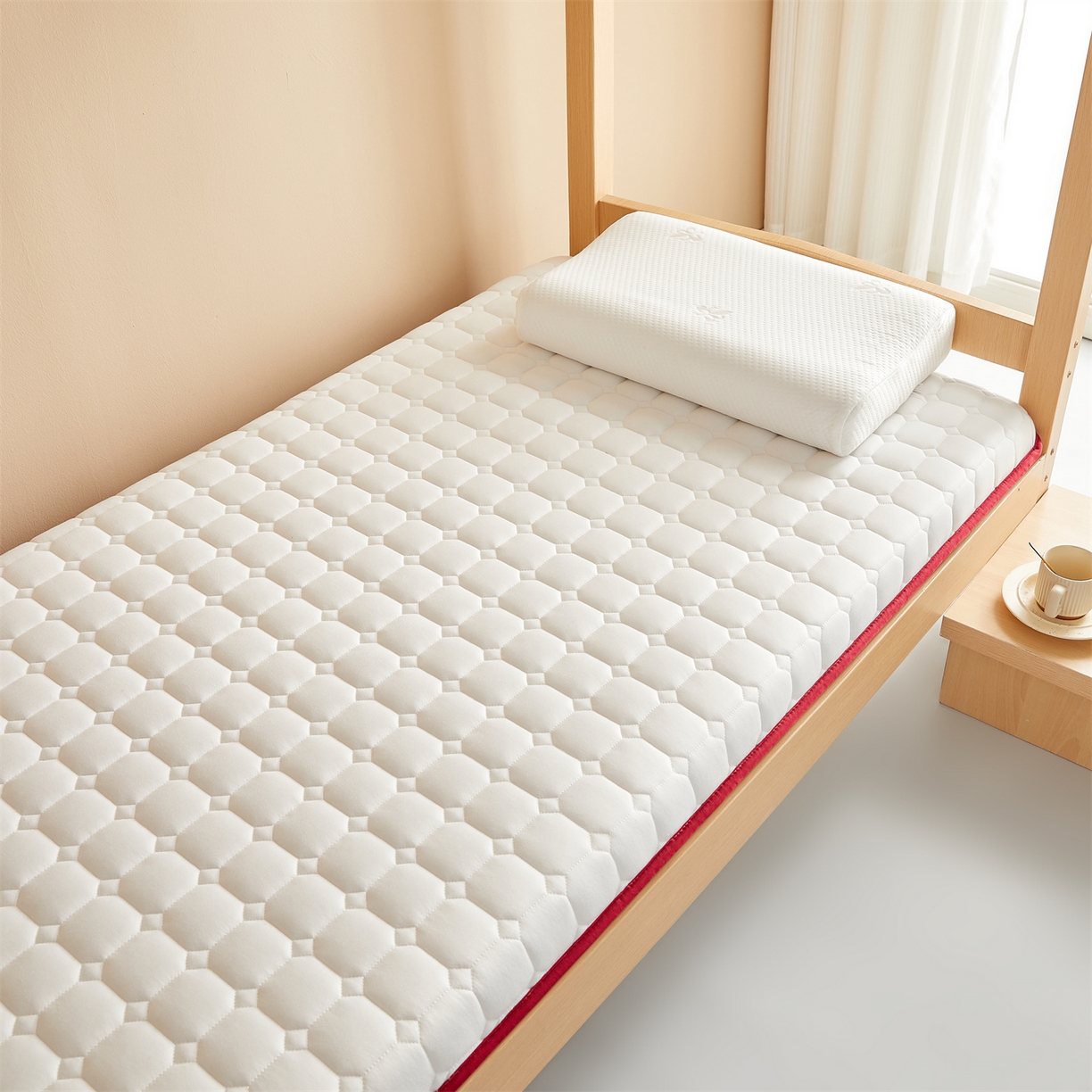 91家纺网 家纺一手货源 找家纺 （总）布卢姆床垫 2025新款A类针织棉新疆棉花学生床垫