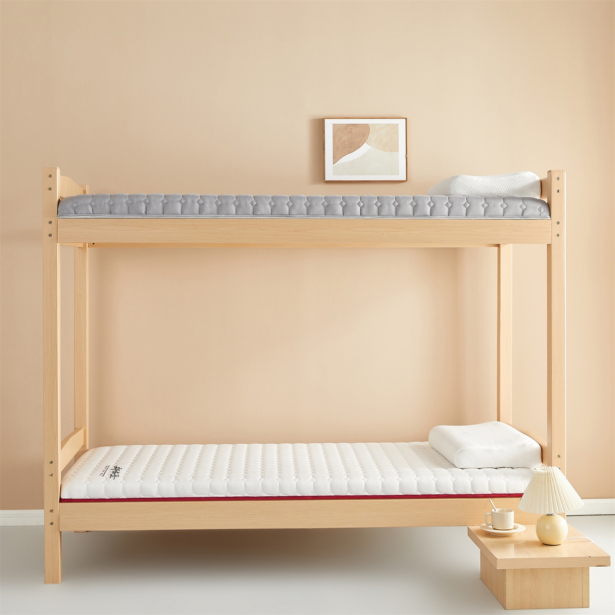 91家纺网 家纺一手货源 找家纺 布卢姆床垫 2025新款A类针织棉新疆棉花学生床垫 奶昔白