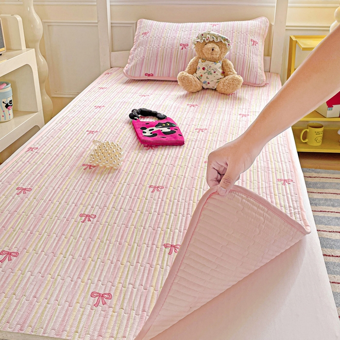 91家纺网 家纺一手货源 找家纺 恒尚居 2025新款学生床垫双层纱床褥垫软床垫床护垫-四季款【系列二】 完美日记