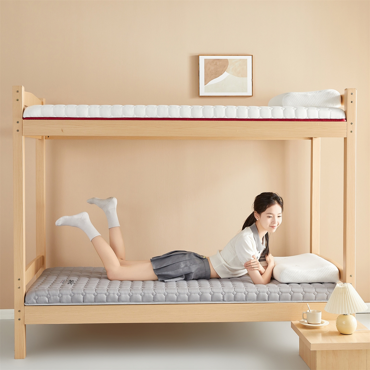 91家纺网 家纺一手货源 找家纺 布卢姆床垫 2025新款A类针织棉新疆棉花学生床垫 雅致灰