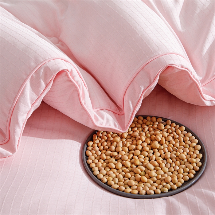 91家纺网 家纺一手货源 找家纺 天瑜家纺 2025新款原棉提花大豆被子母被春秋被子被芯 粉色