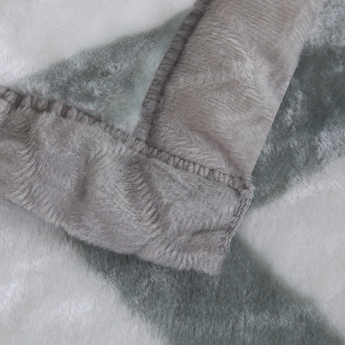 91家纺网 家纺一手货源 找家纺 好艺佳毛毯 2025新款（经典版）拉舍尔毛毯学生毯宿舍婚庆加厚双层毯子绒毯盖毯不掉毛毛毯 一鹿有你