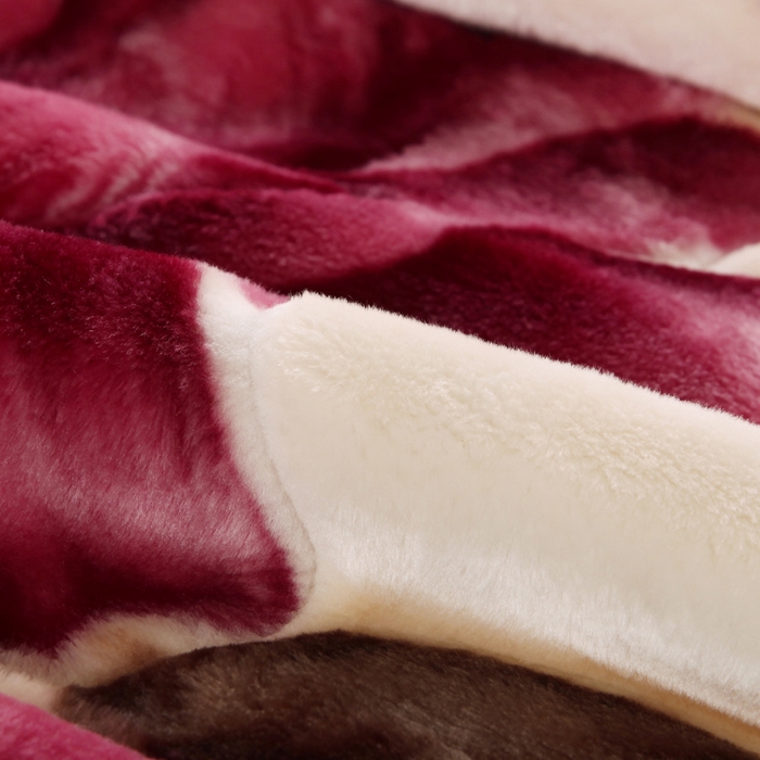 91家纺网 家纺一手货源 找家纺 好艺佳毛毯 2025新款（经典版）拉舍尔毛毯学生毯宿舍婚庆加厚双层毯子绒毯盖毯不掉毛毛毯 心相月-橡皮红