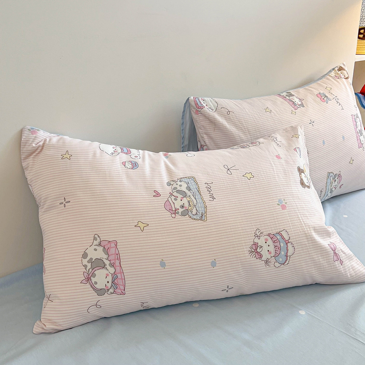 91家纺网 家纺一手货源 找家纺 麦伦家居 2025新款40s斜纹全棉纯棉跑量款卡通小清新四件套 甜品小狗