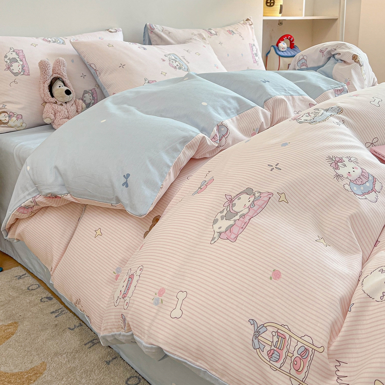 91家纺网 家纺一手货源 找家纺 麦伦家居 2025新款40s斜纹全棉纯棉跑量款卡通小清新四件套 甜品小狗