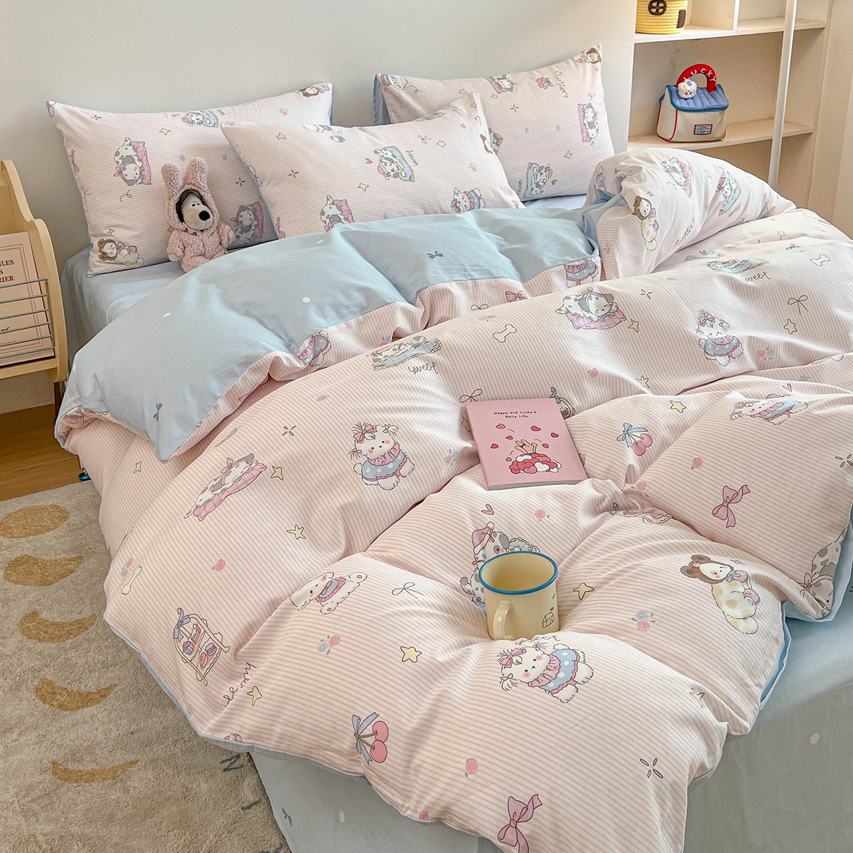 91家纺网 家纺一手货源 找家纺 麦伦家居 2025新款40s斜纹全棉纯棉跑量款卡通小清新四件套 甜品小狗