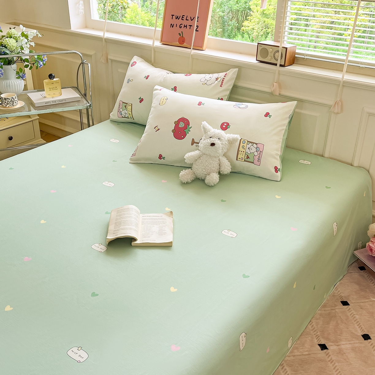 91家纺网 家纺一手货源 找家纺 麦伦家居 2025新款40s斜纹全棉纯棉跑量款卡通小清新四件套 番茄小熊