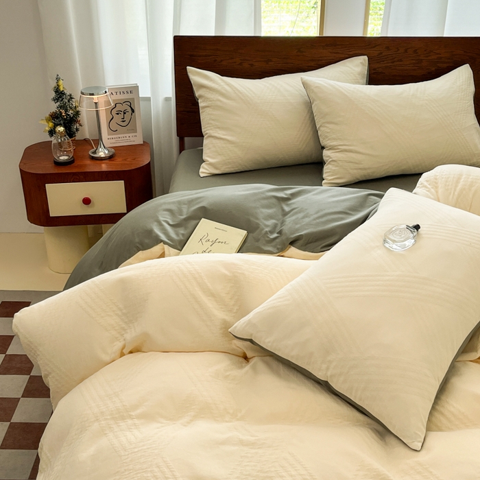 91家纺网 家纺一手货源 找家纺 沐棉家居 2025新款亲肤舒适全棉纯棉提花四件套 菱格米-灰