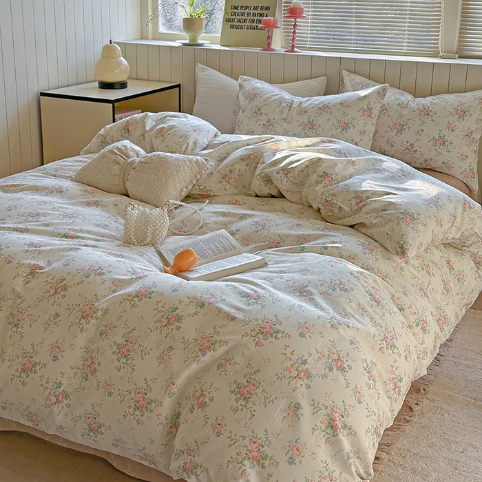 91家纺网 家纺一手货源 找家纺 麦伦家居 2025新款40s斜纹全棉纯棉跑量款卡通小清新四件套 繁花